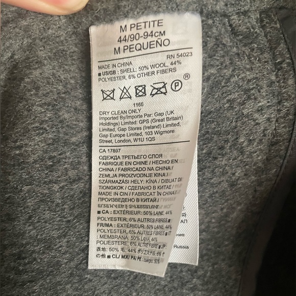 NWOT Women’s Banana Republic Gray Coat Banana Republic W/Wide Lapel & Tie Waist - Picture 6 of 8